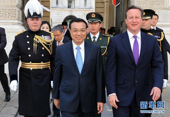 ???(李克強(qiáng)) ??? ??? ????(??) 17? ??? ?? ???? 10? ?? ???? ???? ??? ?? ??? ?? ?? ?? ??? ???. ??? ??? ??? ????? ?? ?? 10??? ??? ?? ??? ??? ??? ?????? ? ??? ????.
??? ??? ?-? ??? ??? ???? ?? ??? ???? ?? ?? ?? ?? ??? ??? ??? ??? ?? ???? ????? ???. ?? ??? ??? ?? ??? ??? ?? ??? ? ? ? ??? ??? ? ??? ??? ????.