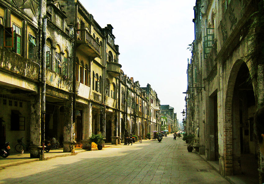 ????(?？?? ?? 10? ??? ‘??????(騎樓老街)’