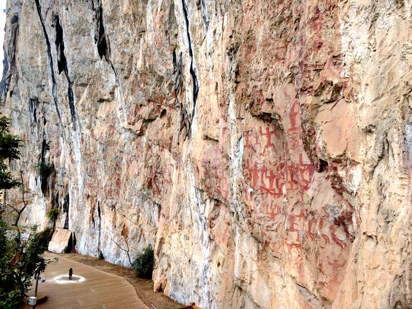 ?40? ???? ??????? ??, 中????  ??