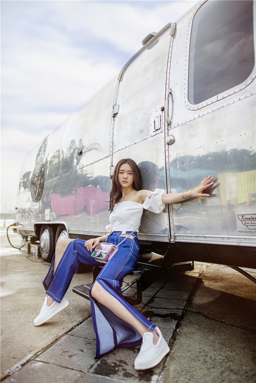 ??? ?? ??, ‘??&???’