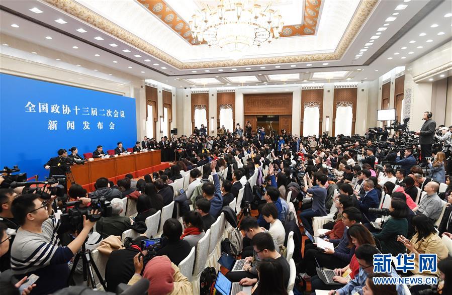 [??/??? ???(陳曄華) ??]