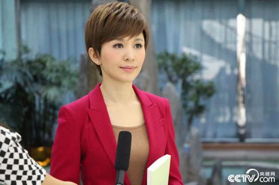 ?????(歐陽夏丹)? 2003? 8? ?? ????? ???? ?? ???? ‘????(第一時(shí)間)’ ??? ???? 2011??? ‘????(新聞聯(lián)播)’ ??? ????.