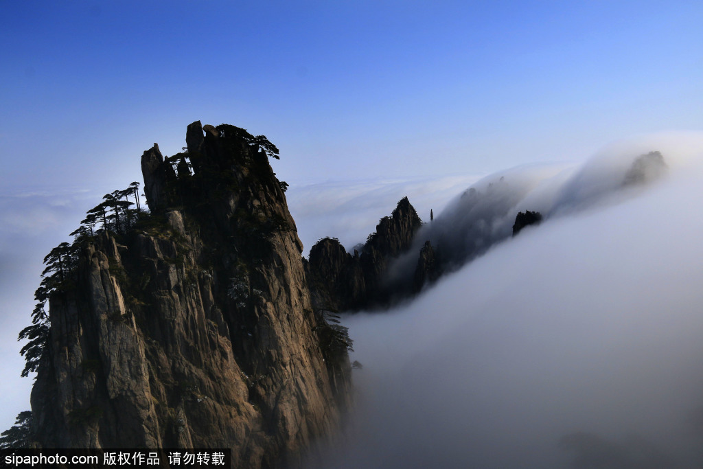 [3? 2? ??/?? ??: Sipaphoto]