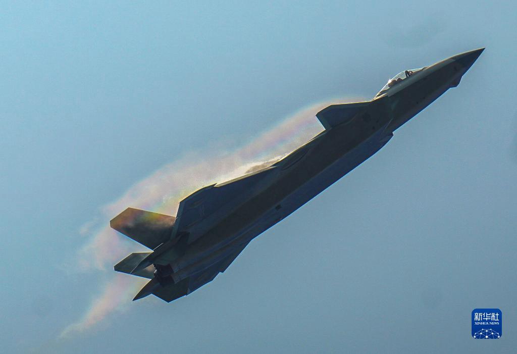 ?(殲·J)-20 ??? [9? 28? ??/?? ??: ???]