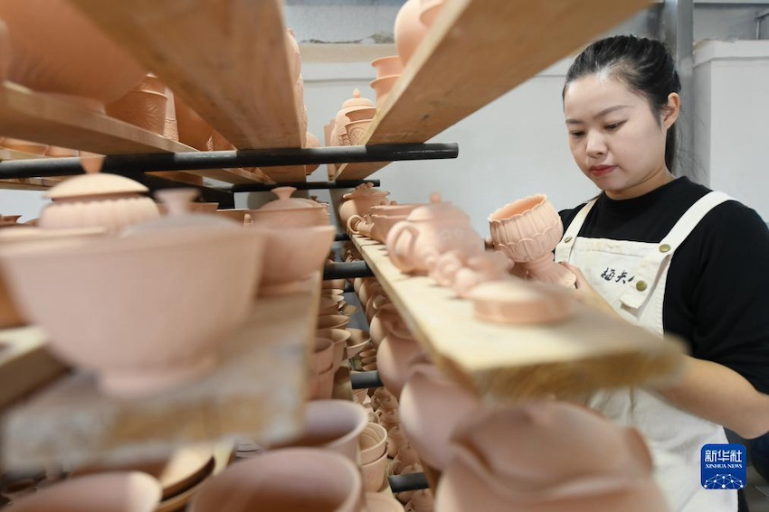 ????? ??? ?? ?????(蓮瓣紋香爐)? ???? ??. [10? 31? ??/?? ??: ???]