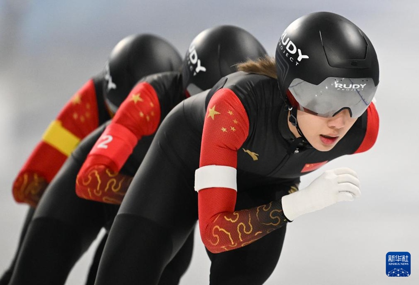 ??? ???(楊濱瑜), ????·???(阿合娜爾·阿達(dá)克), ???(?????) ??? ?? ?? ?? ?? ?? [2? 11? ??/?? ??: ???]