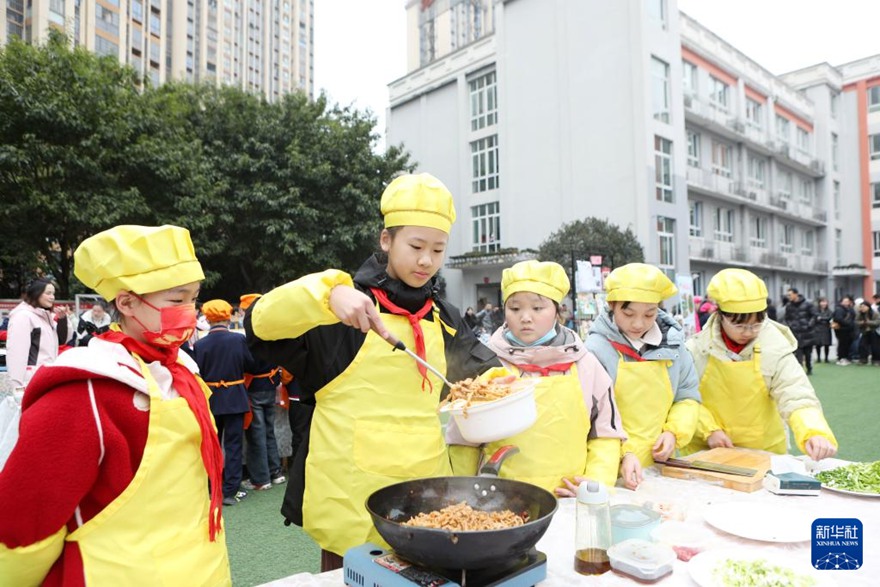 ??(重慶)? ??(永川)? ??(紅專)?????? ???? ? ??? ??? ?? ??? ???? ??. [2? 16? ??/?? ??: ???(陳仕川)]