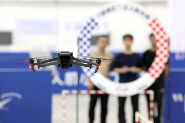 2024? 10? 14?, ???(福州)? ????????? ‘????’(榕創(chuàng)匯) ?? ?????? ????? ?? ?? ?? ??? ?? ??. [?? ??: ????(視覺中國)]