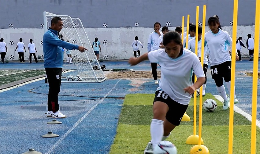 ???(鄭雪峰) ??? ???? ??? ???? ??.