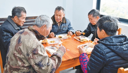 ???? ???? ??? ??? ?? ??. [?? ??: ????(人民視覺)]