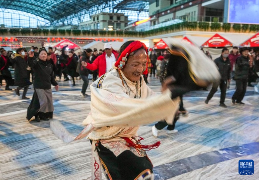 ?? ???? ?? ???[鍋莊舞: ??(藏族, ??) ????]? ?? ??. [2? 11? ??/?? ??: ???]