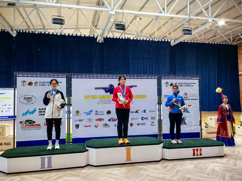 ???(馬千珂·???) ?? ??? ???? ?? ??. 17?? ??? ??? ?? 10m ???? ???? ??? ????. [?? ??: ???????]