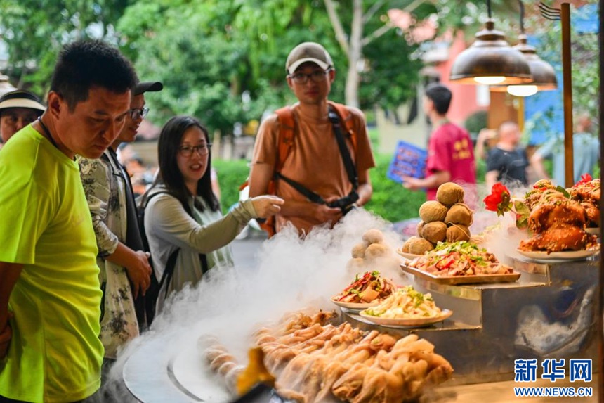 ????? ??(伊犁) ???(哈薩克, ???)??? ??(伊寧)? ???(六星街)?? ?? ??? ???? ??. [7? 28? ??/?? ??: ???]