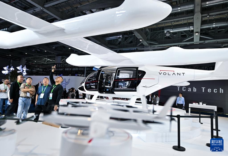 ?8? ?????????(CIIE) ??? ? ??? ???? ????? Volant(沃蘭特) ???? ????? ?? ?? ????????? ???? ??. [11? 8? ??/?? ??: ???]